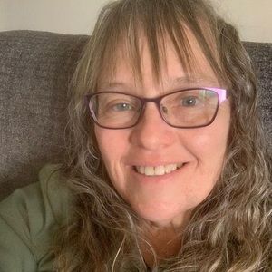 Meet your Posher, Cindy